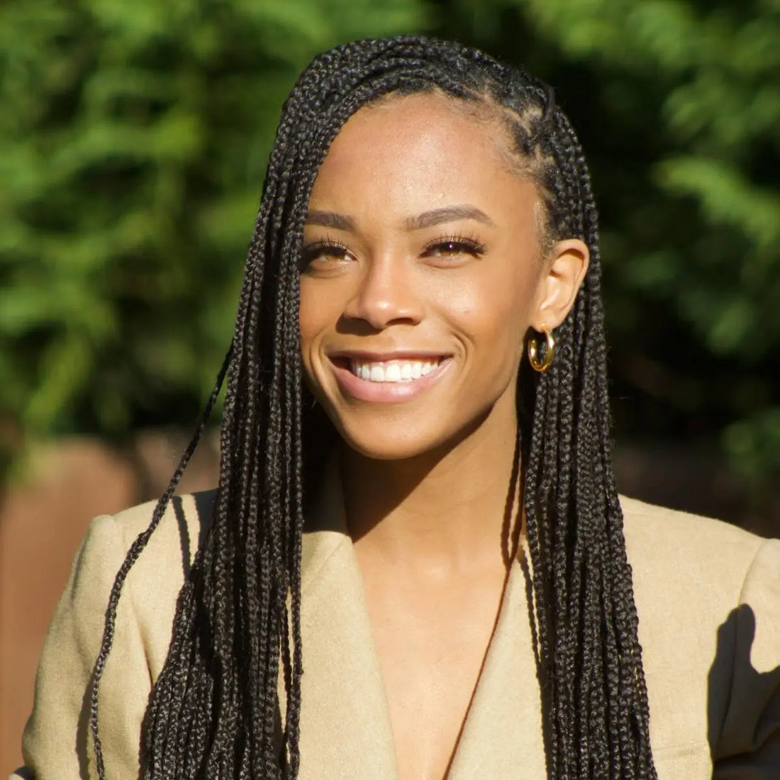 Sydney-Davis-Journalist Grind Pretty