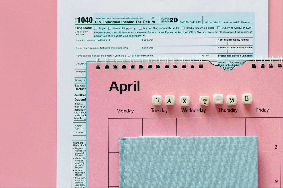 The-Ultimate-Guide-to-Streamlining-Bookkeeping-for-Freelancers Grind Pretty