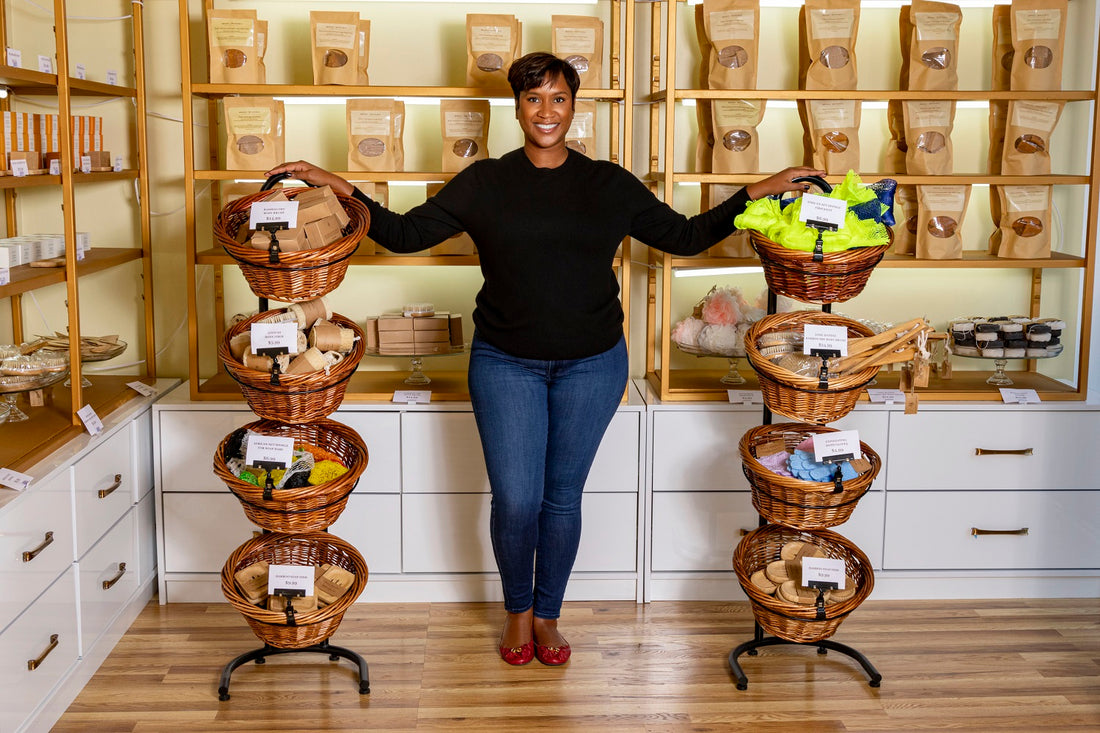 She Grinds Pretty: Dana Sellers, Honey Botanics Spokesperson